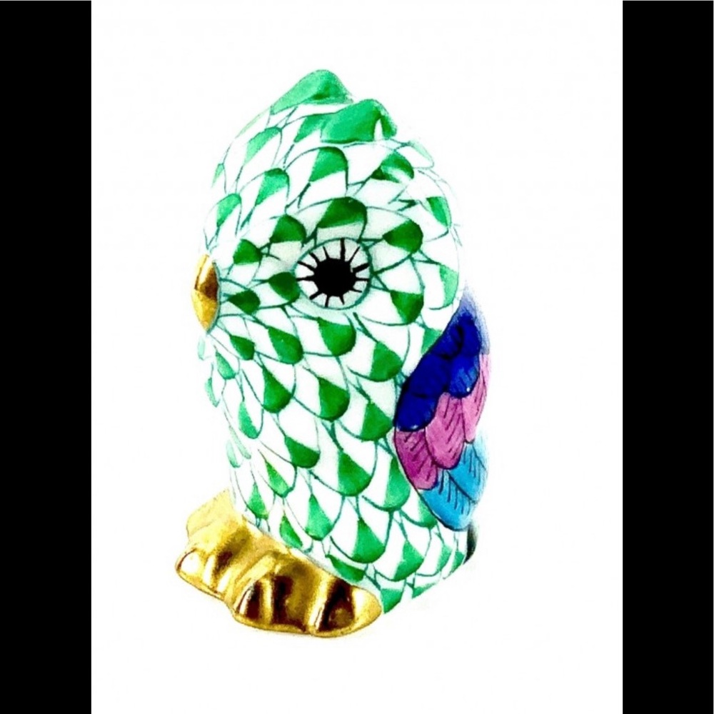 HEREND Porcelain Owl Green Fishnet